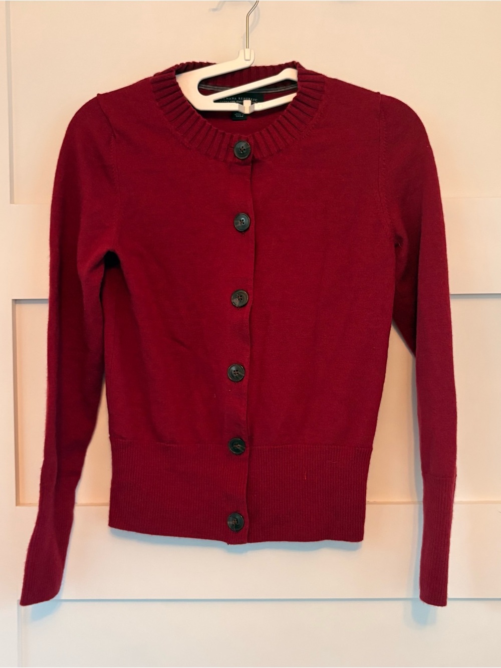 Banana Republic Red Merino Wool Blend Youth Sweater Size Small